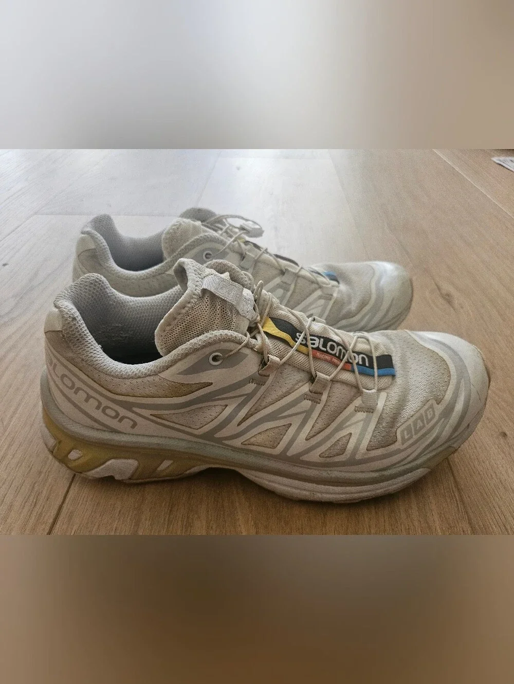 Salomon pre owned